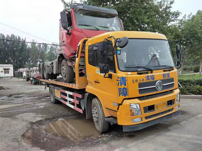 張掖汽車雪地困境救援：專業(yè)團隊緊急出動，助您安全脫困
